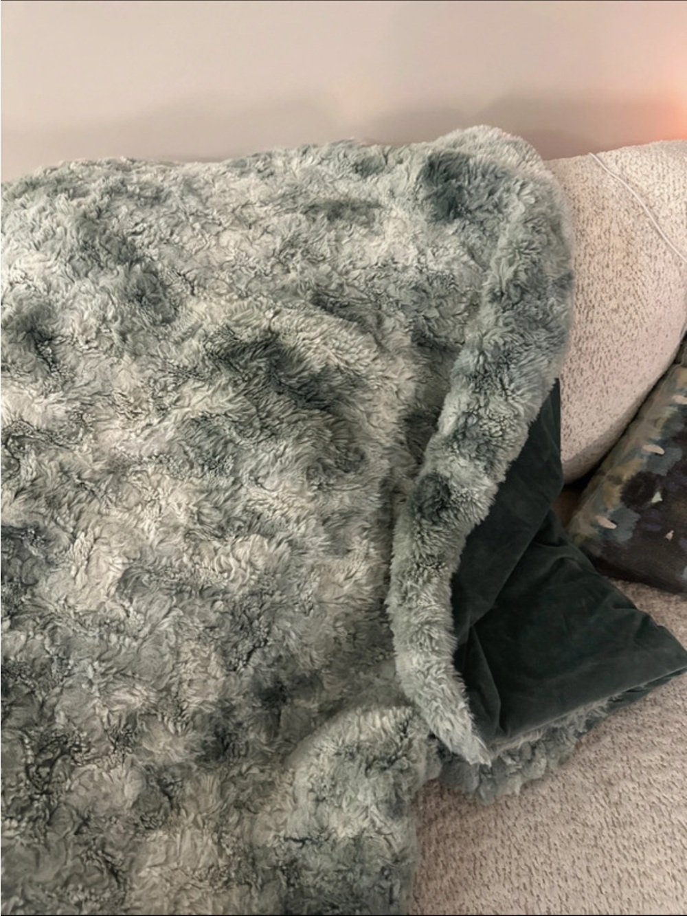 Plush Faux Fur Throw Blanket - Sage Green